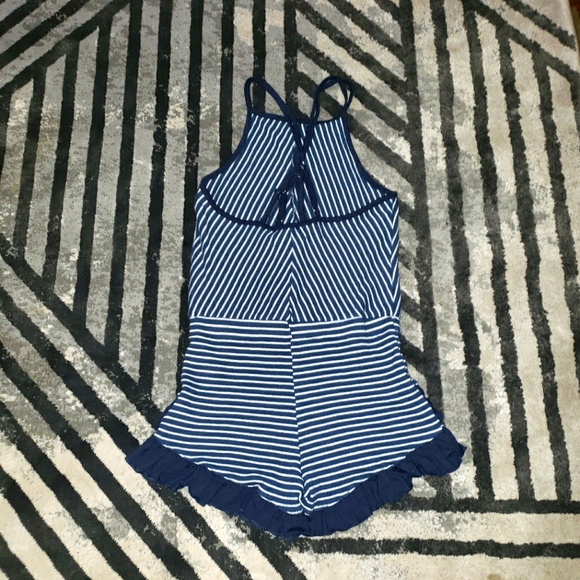 Romper - Picture 3 of 4